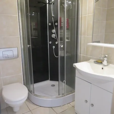 La Ferme De Roquedure 3*